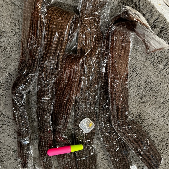 Sold - Picture 4 of 8